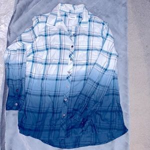 Petite Small Long Sleeve Top. Cool Blues. Very Gently Worn.